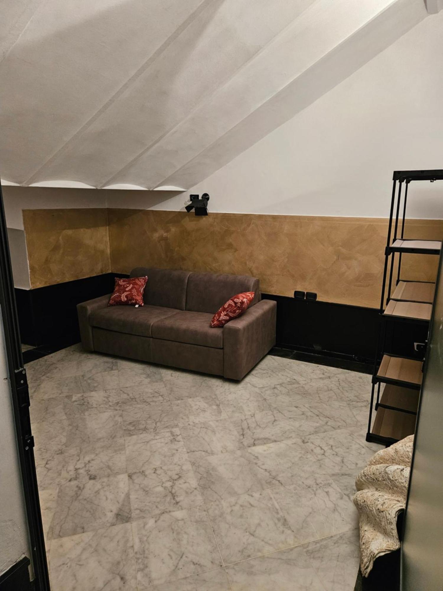 Casa Regis - Free Parking Guest house